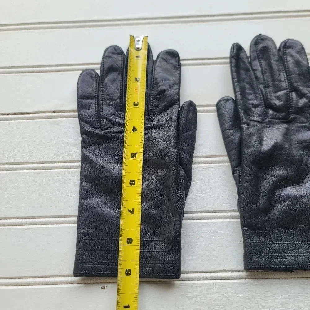 Vintage Fownes Women's Medium Length Genuine Black Leather Gloves Size 7.5H2